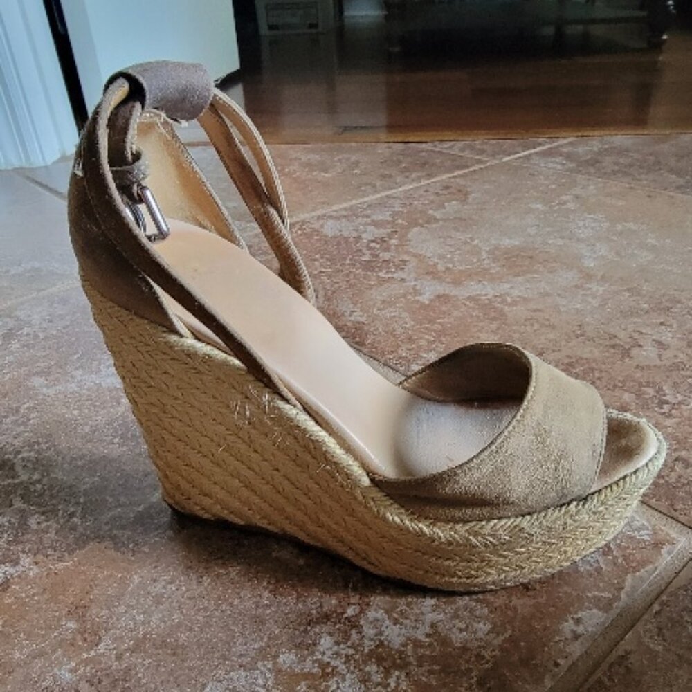 Hermes Suede Leather Wedge Espadrille Eur. 35